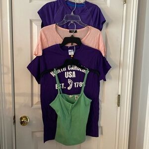 Bundles of women tops